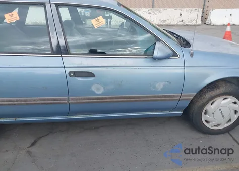 1992 Ford Taurus Gl z USA, uszkodzony, nr VIN 1FACP52U4NG186331